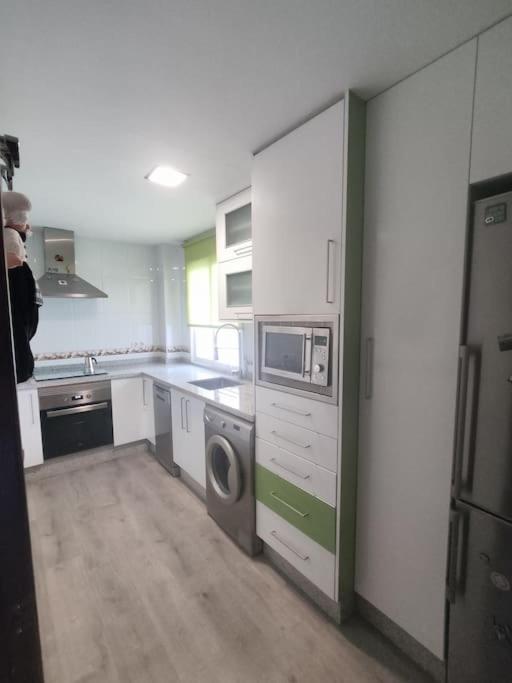 Apartamento Luminoso Con Jardin La Zubia  Exterior foto
